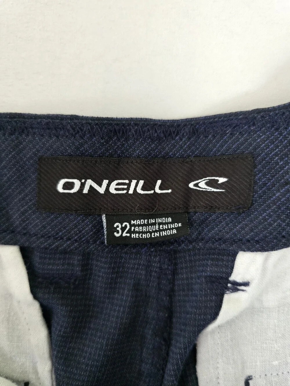 O'Neill Navy Shorts Size 32